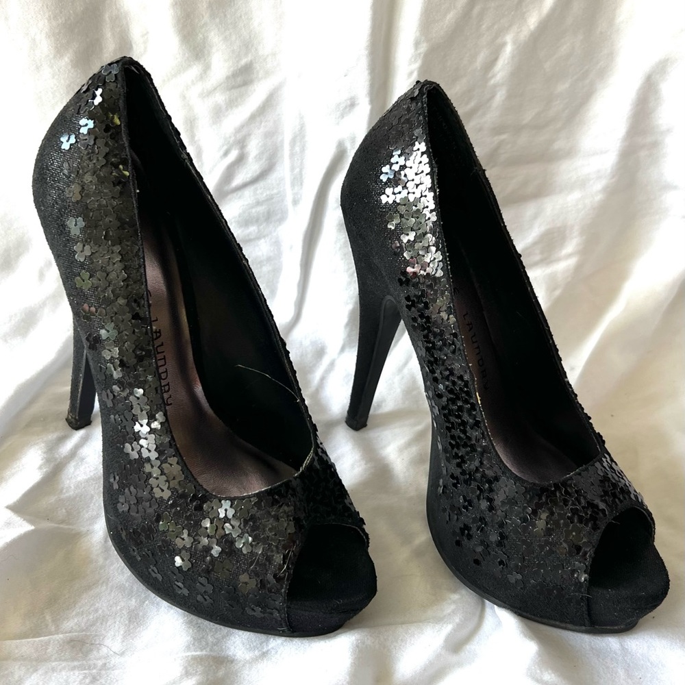 Chinese Laundry, Harvest Moon Heels